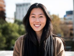 Marie, professeur d'anglais au collège et lycée à Mulhouse